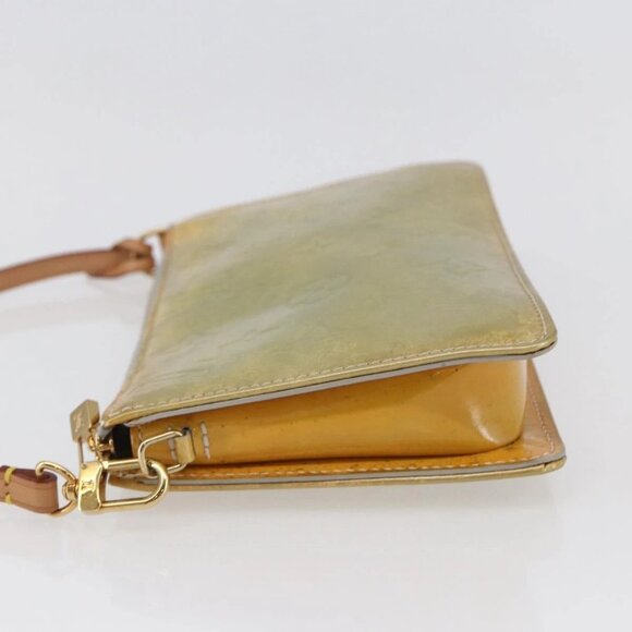 LOUIS VUITTON Monogram Vernis Lexington Accessory Pouch Gris - Picture 4 of 15